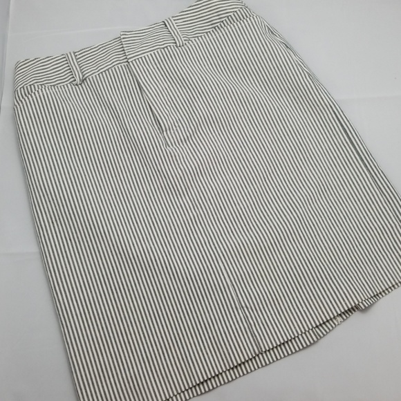 Dresses & Skirts - Nautical striped skirt